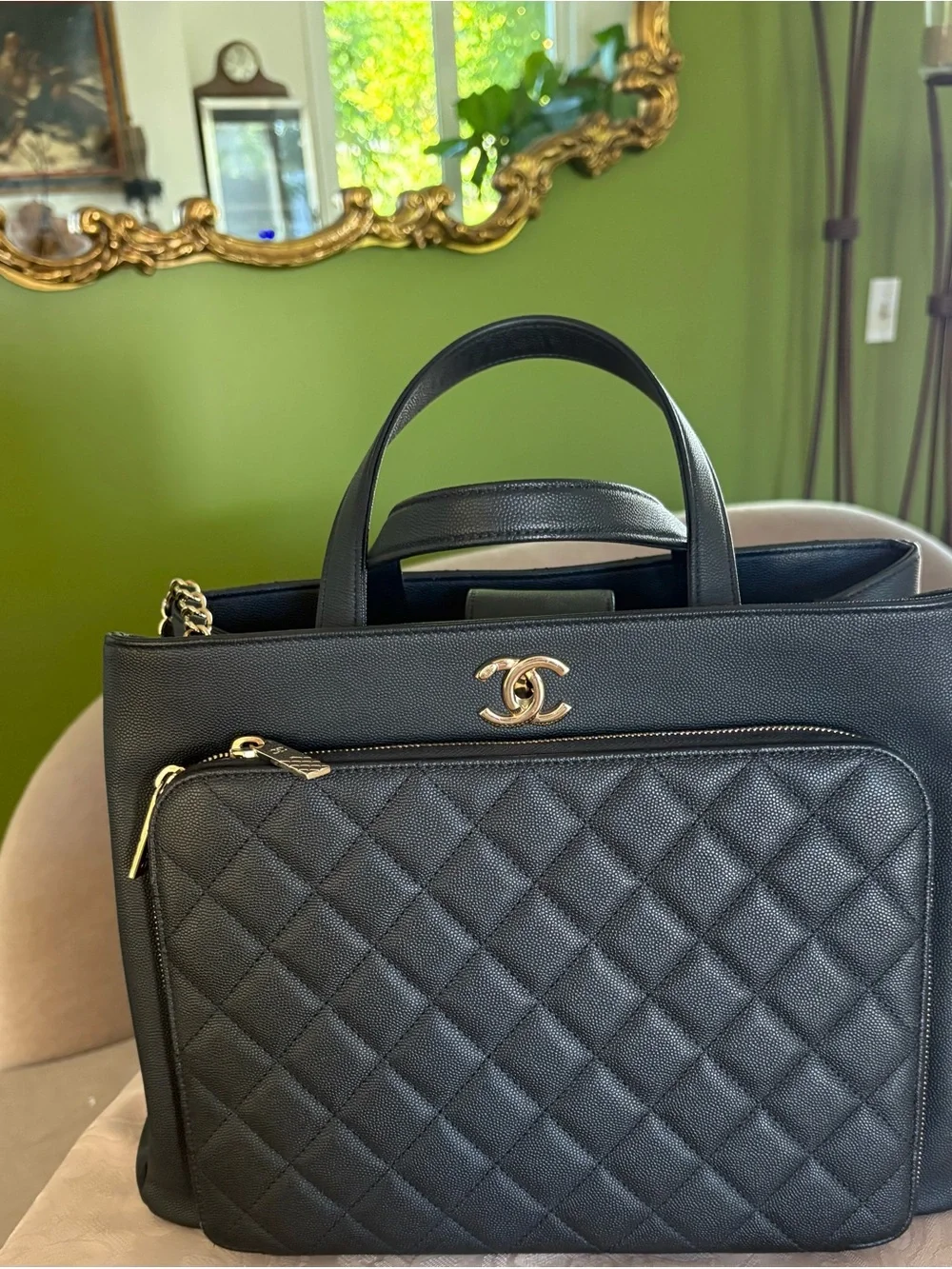 Chanel caviar tote